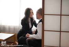 MEYD-668 女教师人妻“Julia”修学旅行搞上痴汉校长 身心灵彻底堕落，沈浸于性爱欢愉-沐风文化