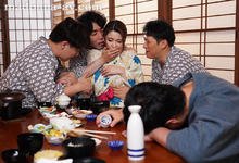 JUL-793 秘汤轮上!美艳人妻沈沦男女混浴的多人围攻 寡不敌众下高潮再高潮~-沐风文化