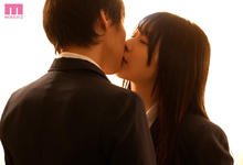 MIDV-156 只有我和「蕾」存在的世界!把握独处时间「疯狂中出」-沐风文化